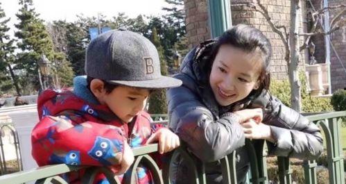 儿子赴美母亲爆料视频大全,母亲爆料视频揭露留学生活真相